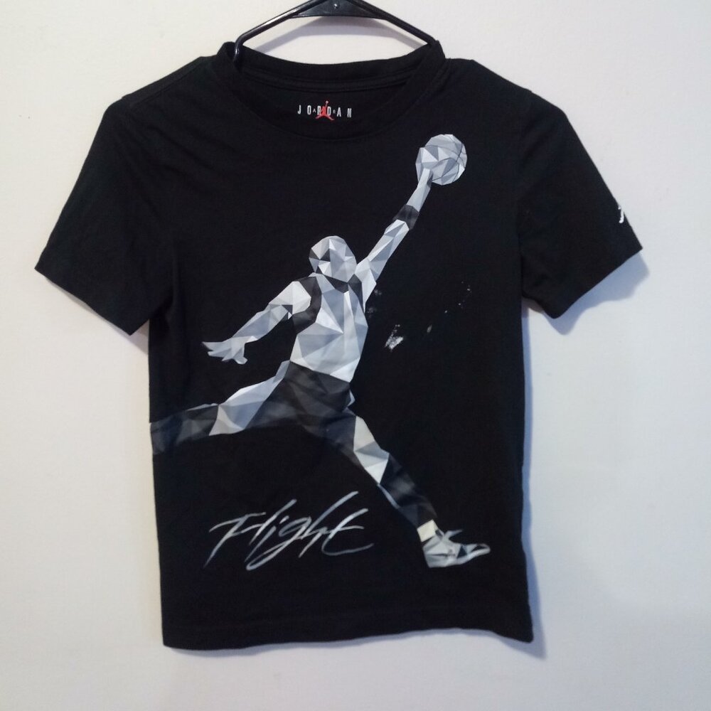 Boys Black T-shirt (Medium, 10–12 Years) with Bold Graphic – Gently Used